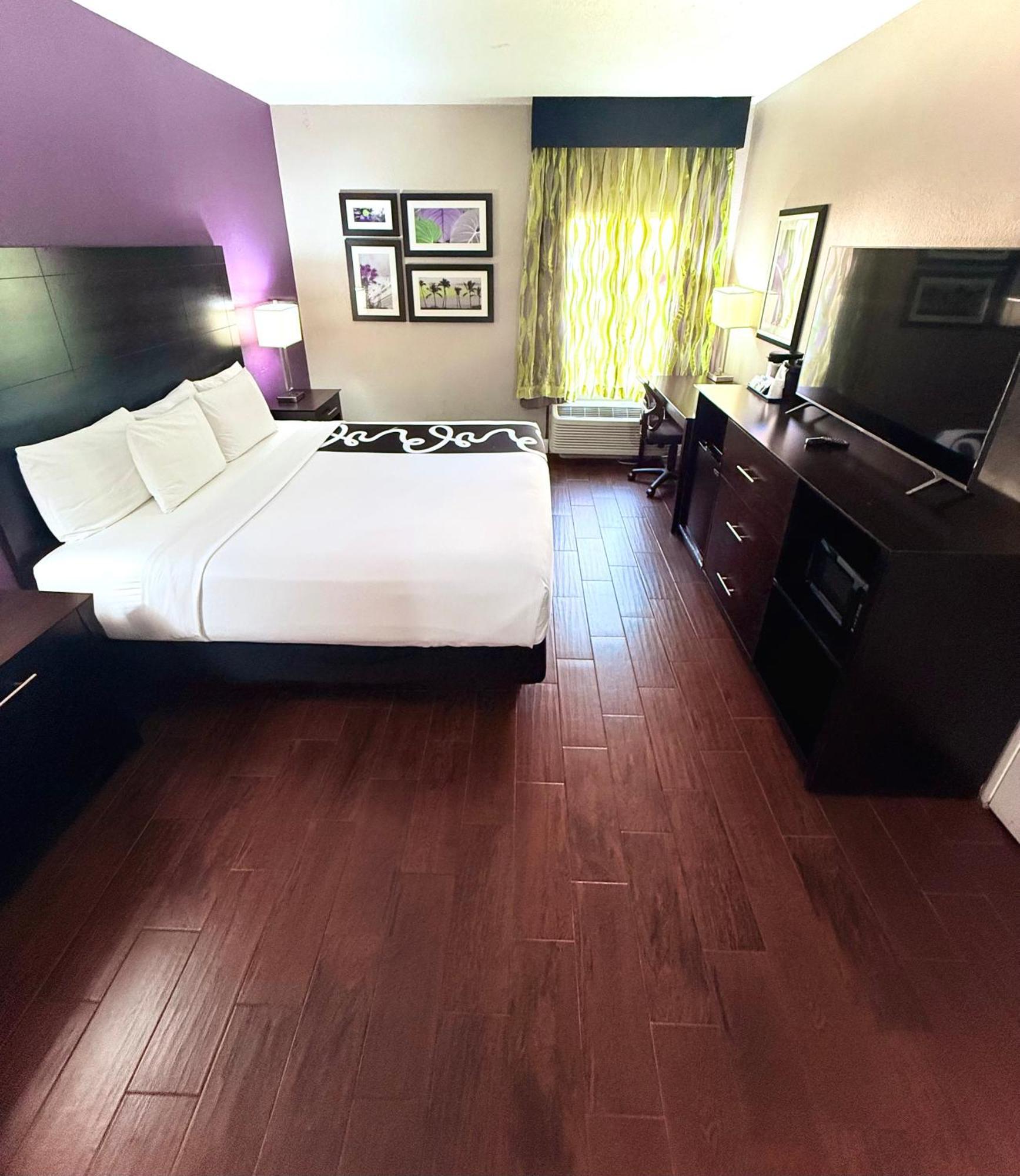 La Quinta By Wyndham Orlando Universal Area - Free Shuttle To Universal Εξωτερικό φωτογραφία