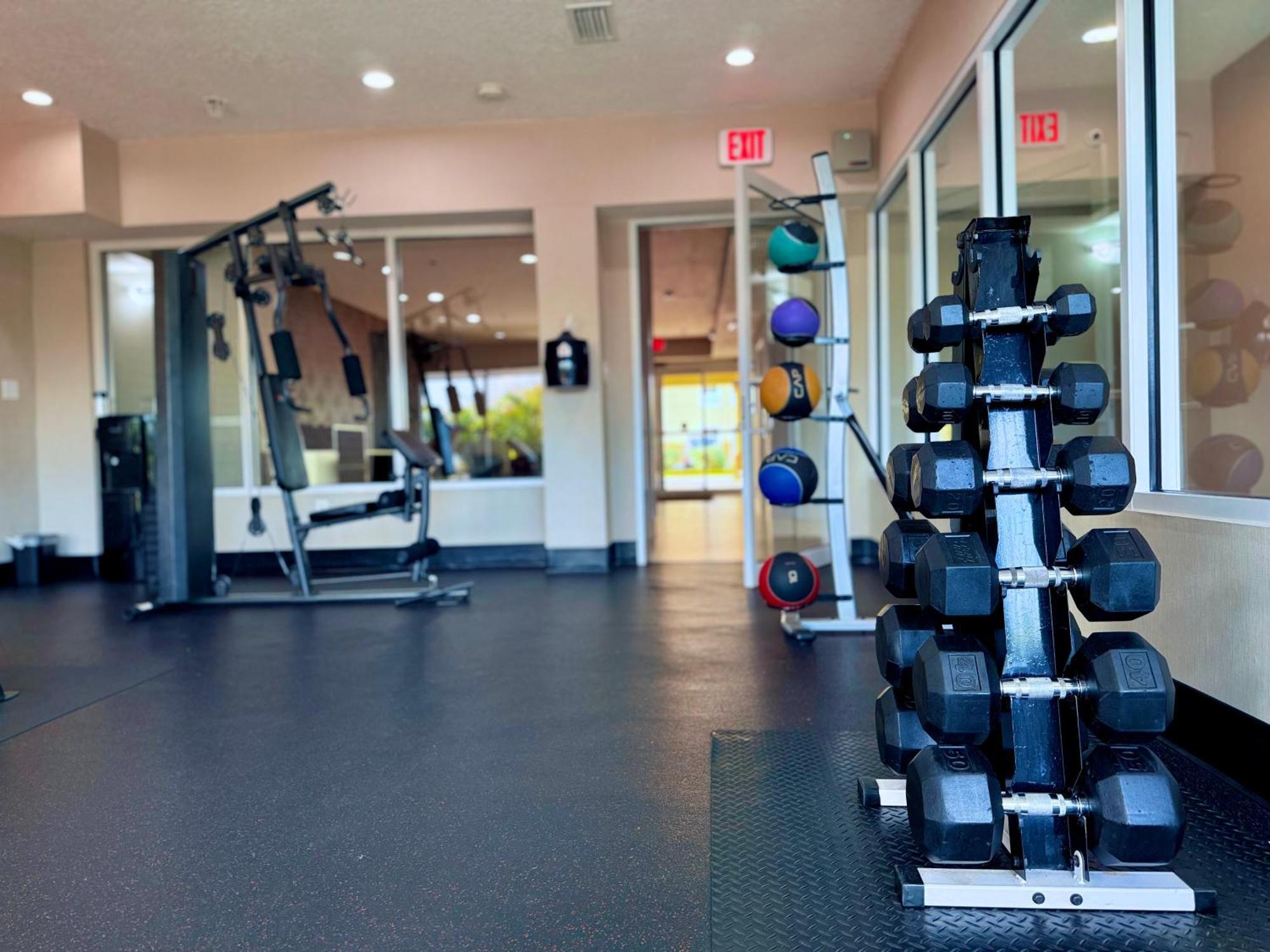 La Quinta By Wyndham Orlando Universal Area - Free Shuttle To Universal Εξωτερικό φωτογραφία